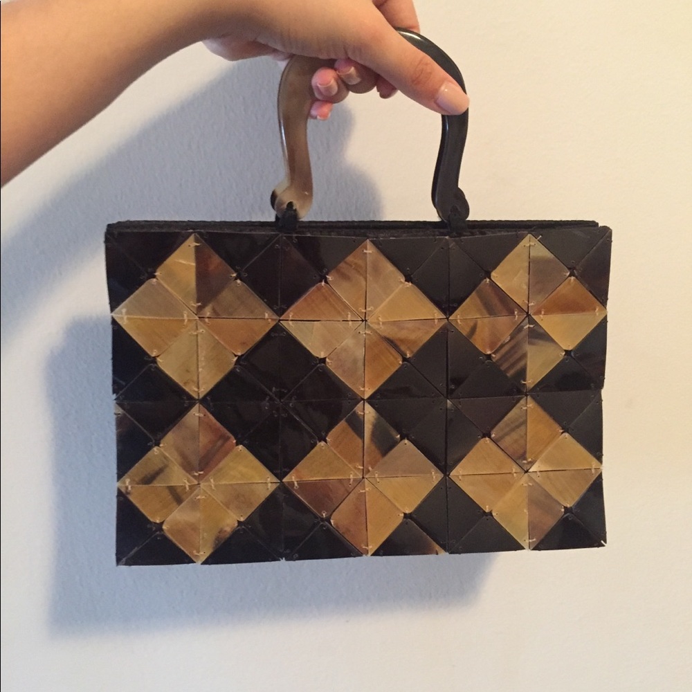 Vintage Elizabeth Arden handbag